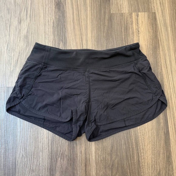 IVIVVA Lululemon Girls Speedy Black Running Shorts 14 Workout Youth - Picture 1 of 5